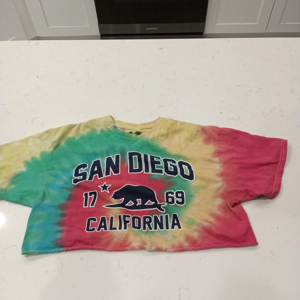 California Scene women's crop top